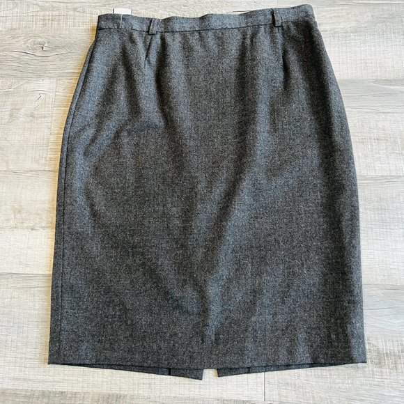Vintage 80s Escada by Margaretha Ley Grey Pure Wool Pencil Skirt (size 4) - Picture 2 of 12